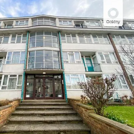Buy this 2 bed apartment on Compton Avenue in Brighton, BN1 3PS
