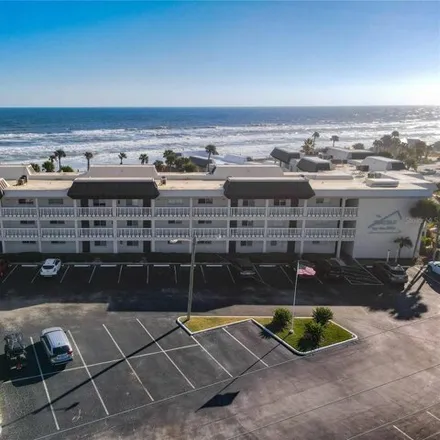 Buy this 1 bed condo on 3663 Atlantic Avenue in New Smyrna Beach, FL 32169