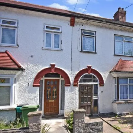 Buy this 3 bed townhouse on Penberth Road in London, SE6 1ET