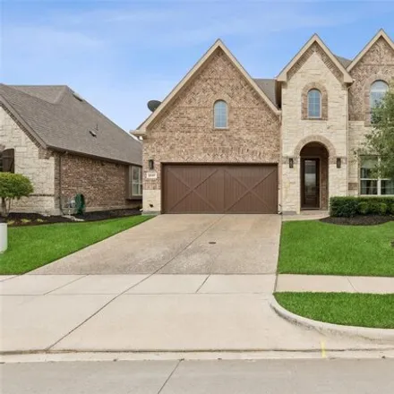 Buy this 4 bed house on 2887 Sherwood Drive in Trophy Club, TX 76262