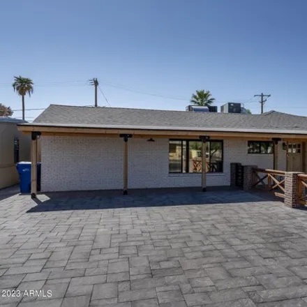 Image 2 - 2301 East Osborn Road, Phoenix, AZ 85016, USA - House for sale