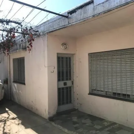 Buy this 2 bed house on Lavalle 2466 in Bella Vista, Rosario