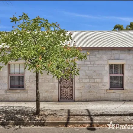 Image 1 - Kapunda Primary School, Mildred Street, Kapunda SA 5373, Australia - Apartment for rent