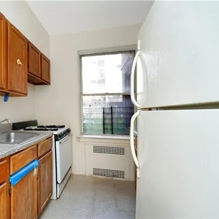 Image 1 - 920 E 17th St Apt 103, Brooklyn, New York, 11230 - Apartment for sale