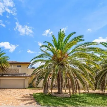Buy this 6 bed house on 3334 Northeast 42nd Court in Fort Lauderdale, FL 33308