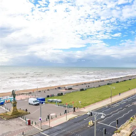 Rent this 2 bed apartment on V360 in King's Road, Brighton