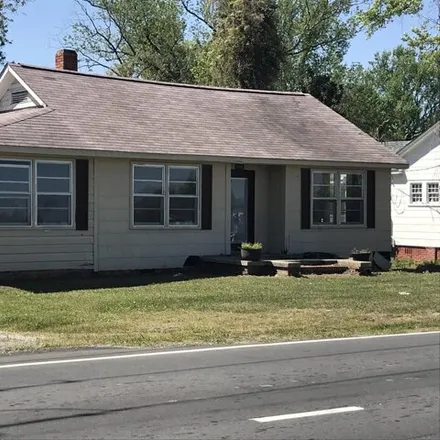 Buy this 2 bed house on Pond View Lane in Wallace, Duplin County