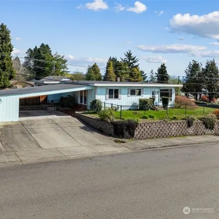 Buy this 3 bed house on 1091 Browns Point Boulevard Northeast in Tacoma, WA 98422