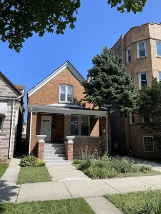 Buy this 3 bed house on 7029 South Wabash Avenue in Chicago, IL 60619