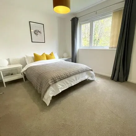 Image 5 - Kenilworth Court, 123-130 Asthill Grove, Coventry, CV3 6JD, United Kingdom - Room for rent