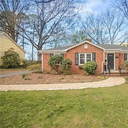 Buy this 3 bed house on 927 Fugate Avenue in Charlotte, NC 28205