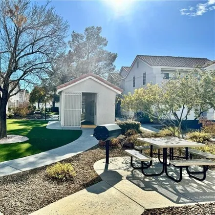 Image 3 - 5223 South Torrey Pines Drive, Spring Valley, NV 89118, USA - Condo for sale