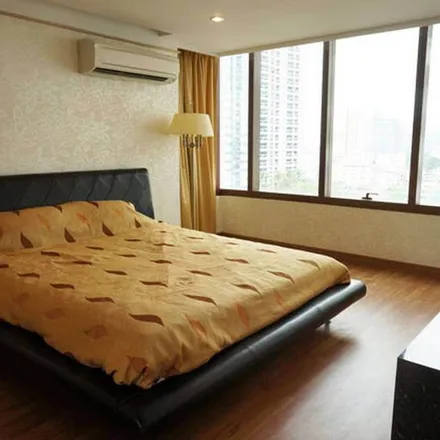 Image 5 - Emporio Place, Phla Phong Phanit Road, Khlong Toei District, Bangkok 10110, Thailand - Apartment for rent