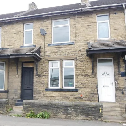 Rent this 3 bed house on Crossling Ltd in Armytage Road, Brighouse