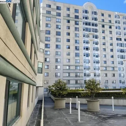 Buy this 1 bed condo on 388 9th Street in Oakland, CA 94616