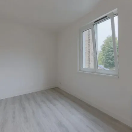 Rent this 2 bed apartment on 25 Place du Général de Gaulle in 59000 Lille, France