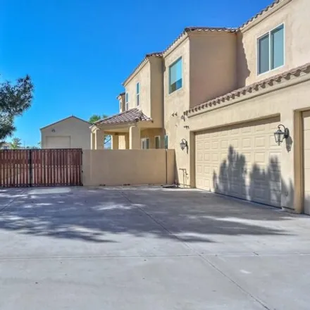 Image 9 - 5225 West Desert Drive, Phoenix, AZ 85339, USA - House for sale