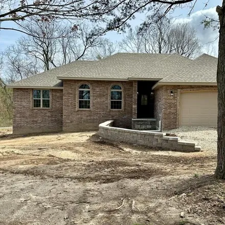 Buy this 3 bed house on 908 North Marshall Street in Marshfield, MO 65706