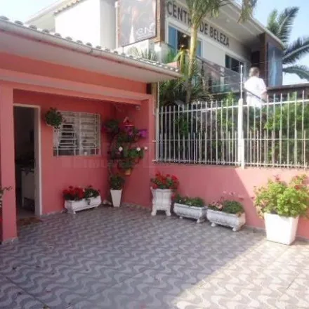 Buy this 5 bed house on Rua Andrelino Natividade da Costa in Canto, Florianópolis - SC