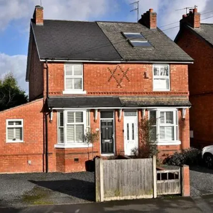 Buy this 3 bed duplex on Old Station Road in Bromsgrove, B60 2AS