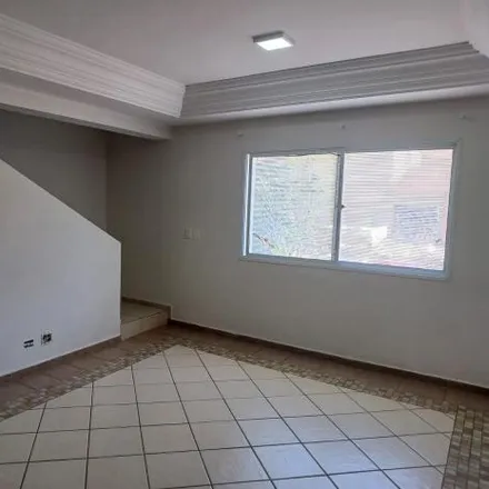 Rent this 3 bed house on Rua da Glória in Vila Alzira, Santo André - SP