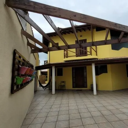 Buy this 5 bed house on Rua Hans Staden in Centro, Ubatuba - SP