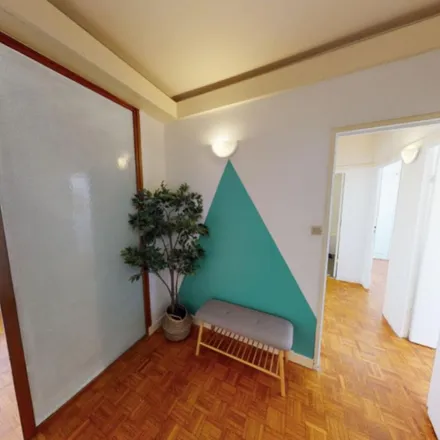 Rent this 4 bed apartment on 57 Rue Bossuet in 69006 Lyon, France