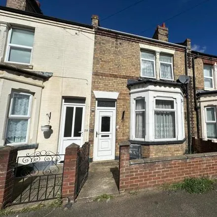Buy this 3 bed townhouse on Field Terrace Road in Newmarket, CB8 0AD