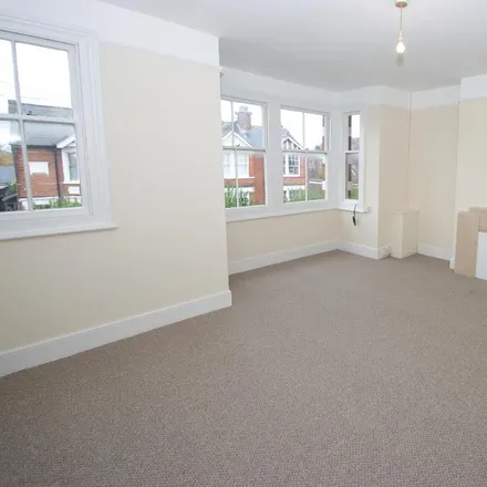 Image 2 - Hill Road, Chelmsford, CM2 6HW, United Kingdom - Apartment for rent