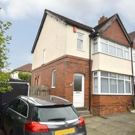 Buy this 3 bed duplex on Waterloo Crescent in Pudsey, LS13 2JQ