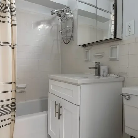 Rent this 2 bed apartment on 302 East 88th Street in New York, NY 10128