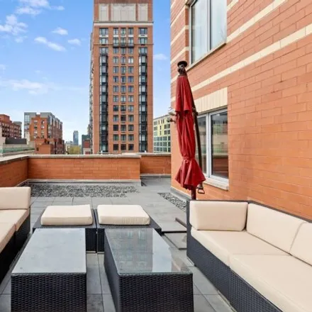 Rent this 2 bed condo on Central Court Building in Smith Street, New York