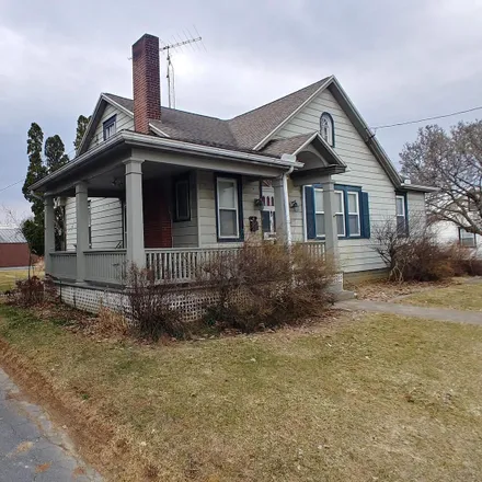 Rent this 2 bed house on 632 Wayne Avenue in Chambersburg, PA 17201