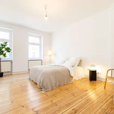 Rent this 3 bed apartment on Pohlestraße 7 in 12557 Berlin, Germany