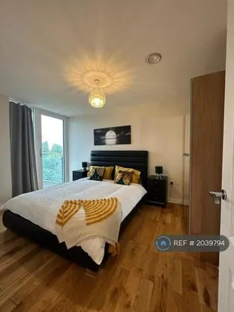 Image 6 - Panorama Apartments, Harefield Road, London, UB8 1GW, United Kingdom - Apartment for rent