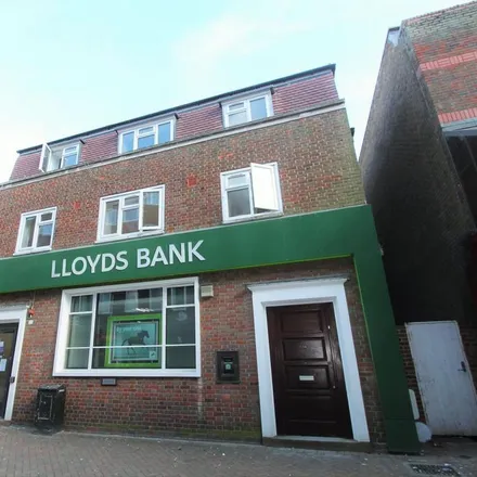 Rent this 1 bed apartment on Lloyds Bank in Town Centre, Hatfield