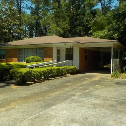 Buy this 3 bed house on 915 Dorsett Avenue in Albany, GA 31701