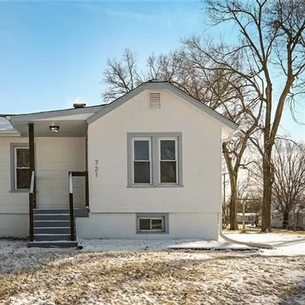 Image 1 - 779 Lincoln Avenue, Osawatomie, Miami County, KS 66064, USA - House for sale