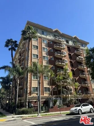 Rent this 2 bed condo on 3438 West 7th Street in Los Angeles, CA 90005