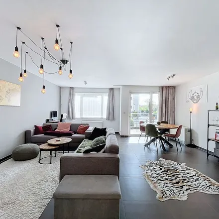 Rent this 1 bed apartment on Voskenslaan 315 in 9000 Ghent, Belgium