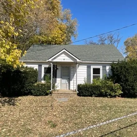 Buy this 2 bed house on 356 Scott Avenue in Paris, KY 40361