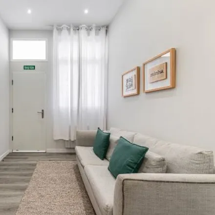 Image 2 - Calle de Felipe Castro, 28026 Madrid, Spain - Apartment for rent