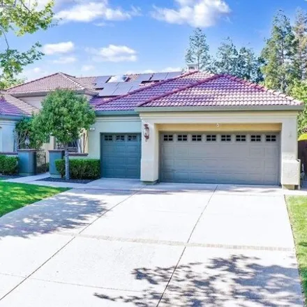 Buy this 4 bed house on 584 Rutherford Circle in Brentwood, CA 94513