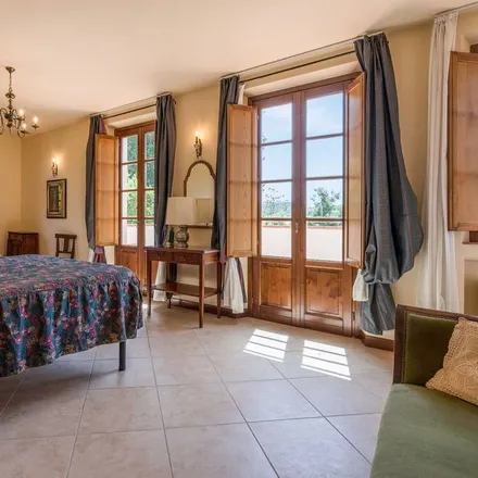 Rent this 5 bed house on San Gimignano in Siena, Italy
