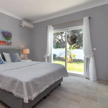 Rent this 5 bed house on 8400-276 Distrito de Évora