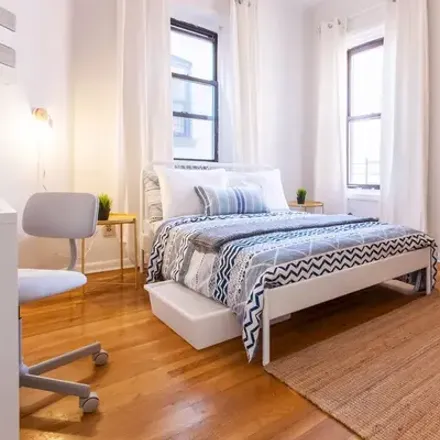 Rent this 1 bed apartment on 271 West 119th Street in New York, New York 10026