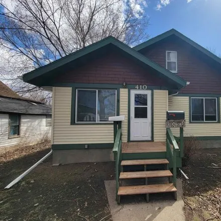 Image 1 - 416 Lee Avenue North, Madison, SD 57042, USA - House for sale
