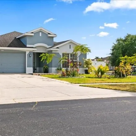 Buy this 3 bed house on 2903 White Cedar Circle in Kissimmee, FL 34741