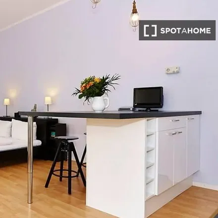 Rent this studio apartment on Anklamer Straße 37 in 10115 Berlin, Germany