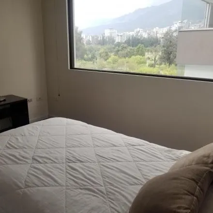 Rent this 2 bed apartment on Panificadora Ambato in Avenida República de El Salvador, 170504